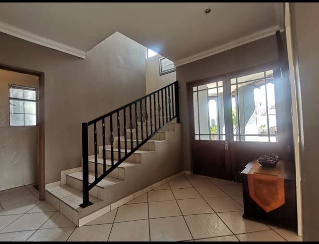 3 BEDROOM HOUSE FOR SALE IN VANDERBIJLPARK SE 8
